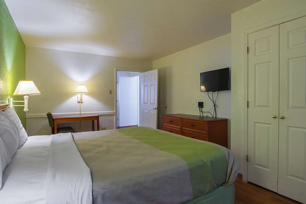 Baymont By Wyndham Tulsa Broken Arrow Motel Стая снимка