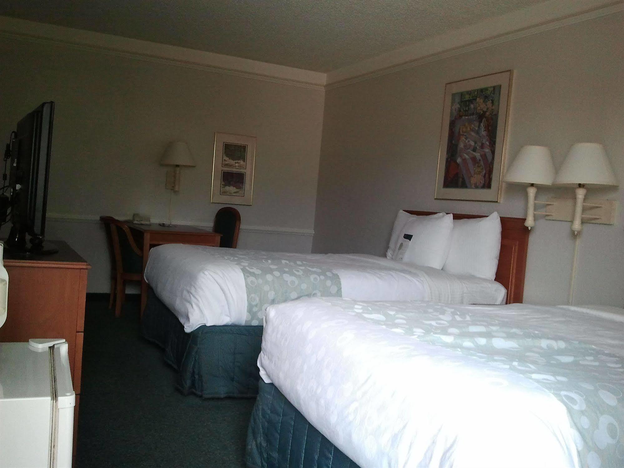 Baymont By Wyndham Tulsa Broken Arrow Motel Екстериор снимка