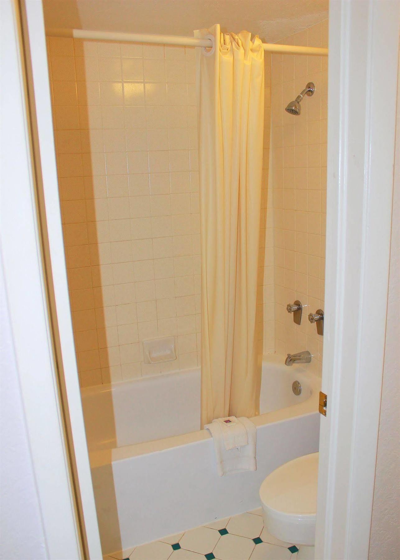 Baymont By Wyndham Tulsa Broken Arrow Motel Екстериор снимка