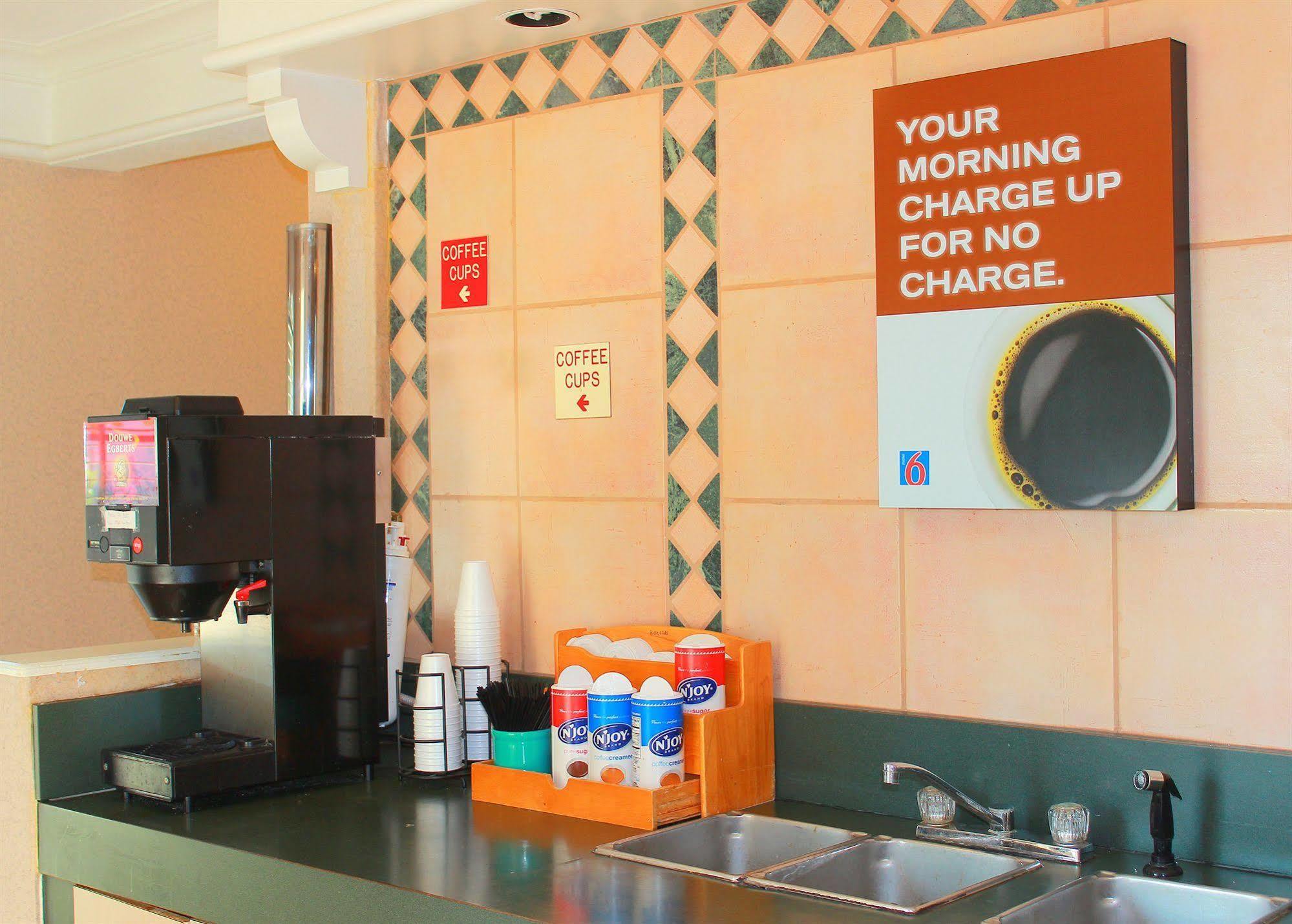Baymont By Wyndham Tulsa Broken Arrow Motel Екстериор снимка